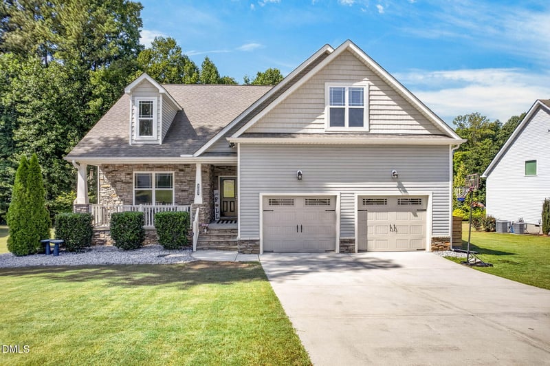 207 Laurel Oaks Dr, Youngsville, NC 27596
