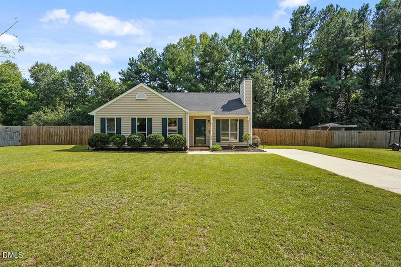 208 Bateau Rd, Holly Springs, NC 27540