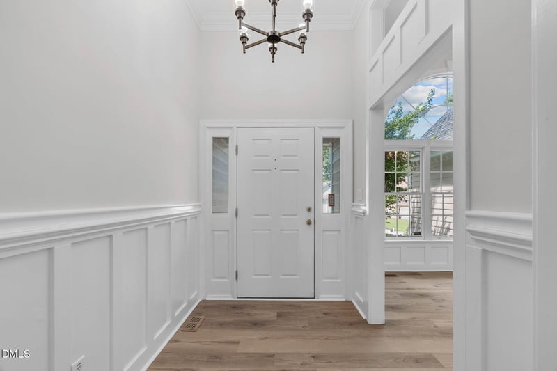 208 Hickory Glen Ln, Holly Springs, NC 27540