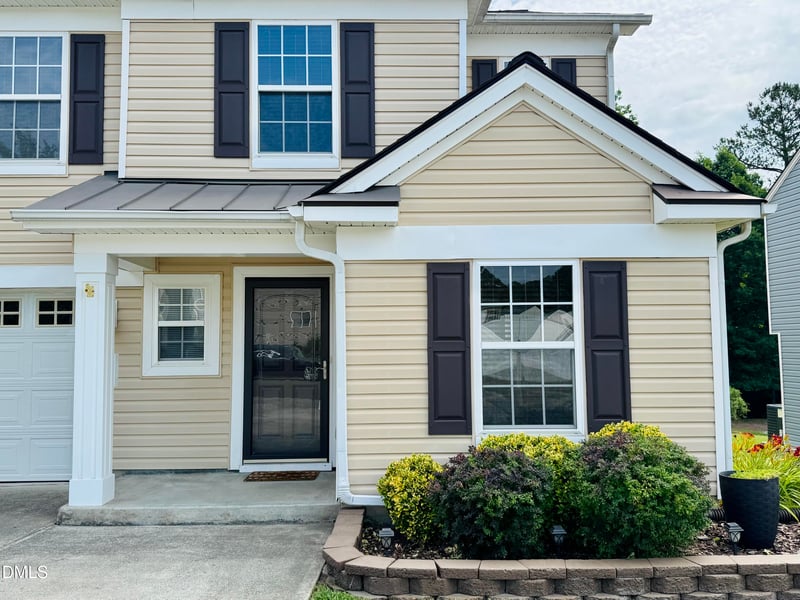 208 Knightwood Dr, Durham, NC 27703