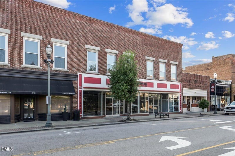 208 E Main St, Benson, NC 27504