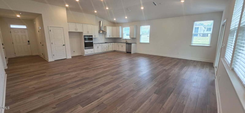 208 Matthew Mdw Ln, Lillington, NC 27546