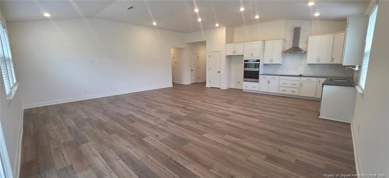 208 Matthew Meadow Ln, Lillington, NC 27546