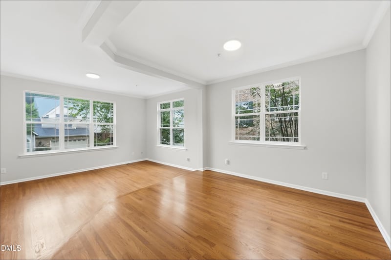 208 Napa Valley Way, Chapel Hill, NC 27516