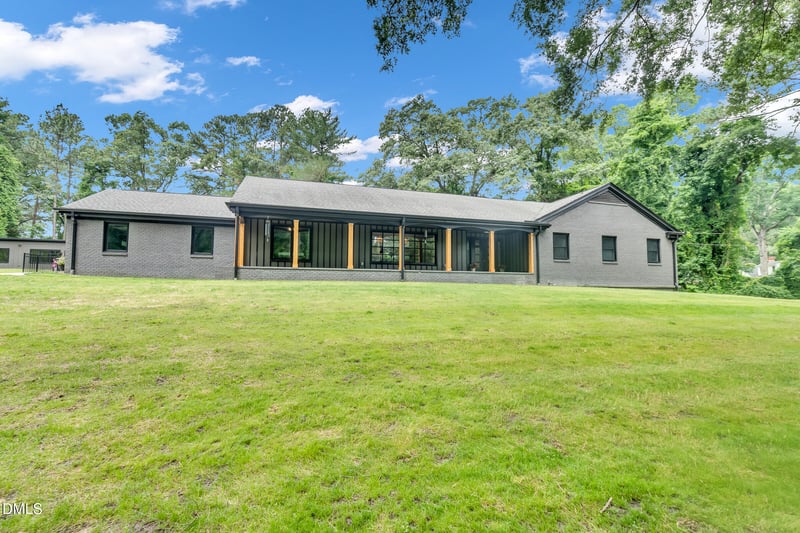208 Reynolds Dr, Fuquay Varina, NC 27526