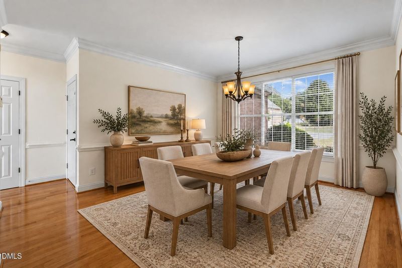 208 Sevendales Dr, Goldsboro, NC 27534