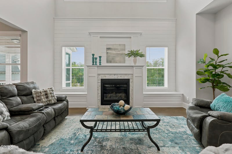 208 Silent Cove Ln, Holly Springs, NC 27540