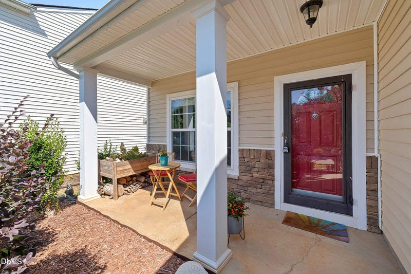209 Arctic Ridge Way, Holly Springs, NC 27540