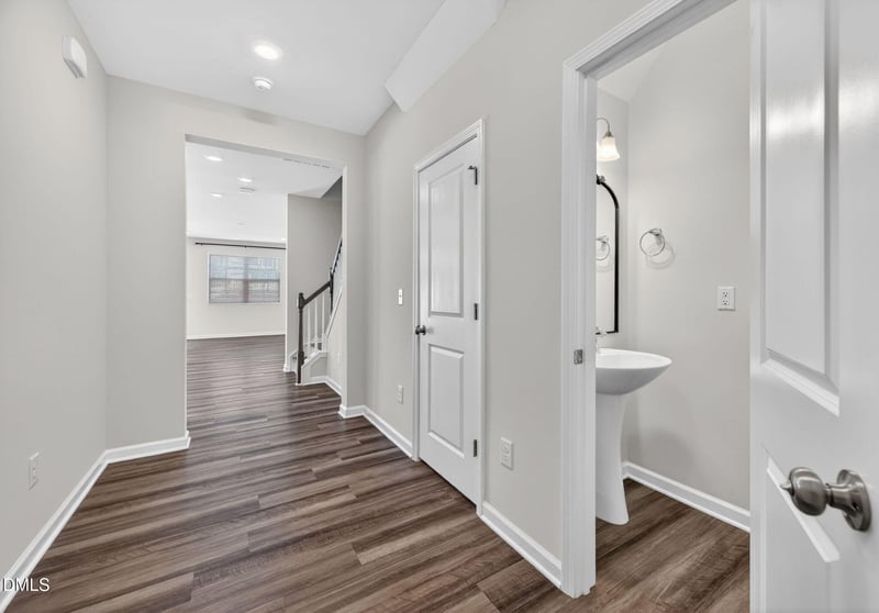 209 Cambria Ln, Morrisville, NC 27560