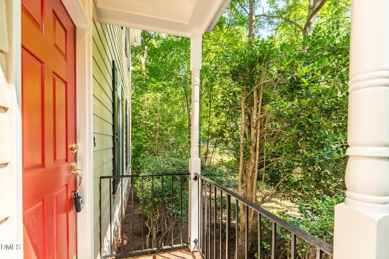 209 Cobblestone Dr, Chapel Hill, NC 27516