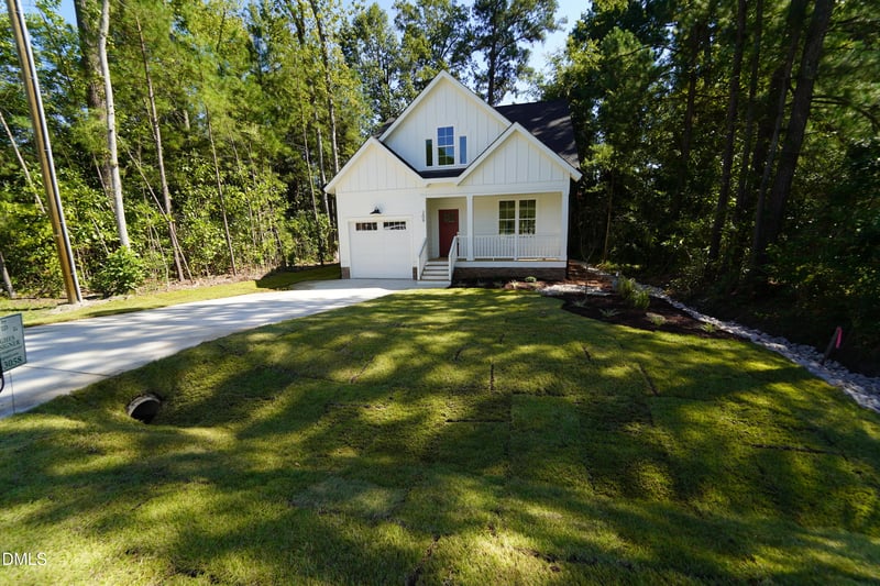 209 W Franklin St, Zebulon, NC 27597