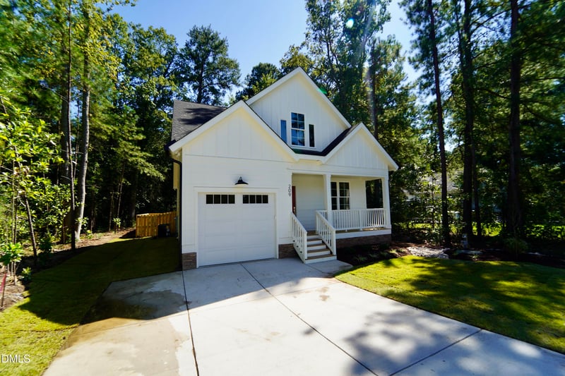 209 W Franklin St, Zebulon, NC 27597