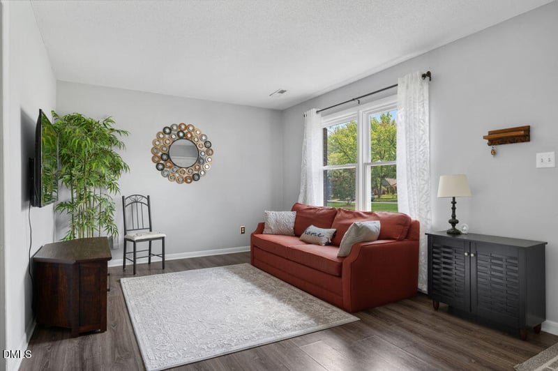 209 Omega Rd, Durham, NC 27712