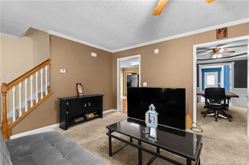21 Edgedale Ln, Sanford, NC 27332