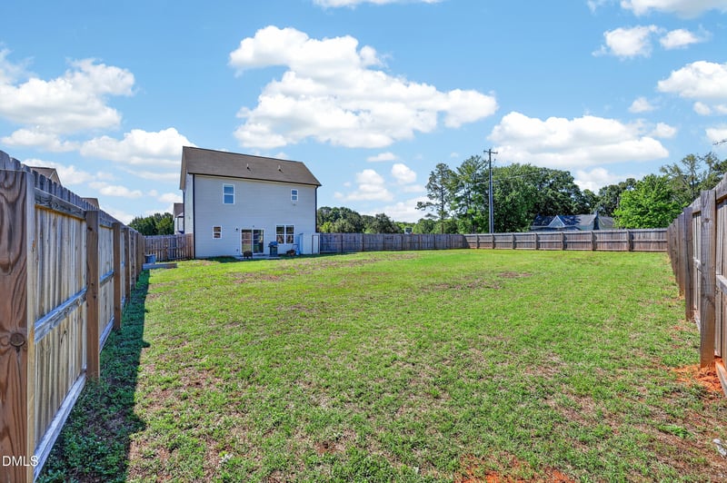 21 Longbow Dr, Middlesex, NC 27557
