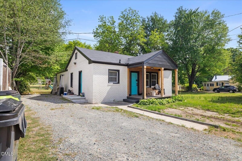 21 Park Ave, Knightdale, NC 27545