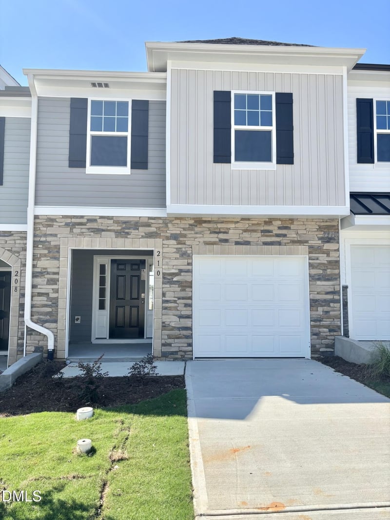210 Carnaby Ln #136, Franklinton, NC 27525