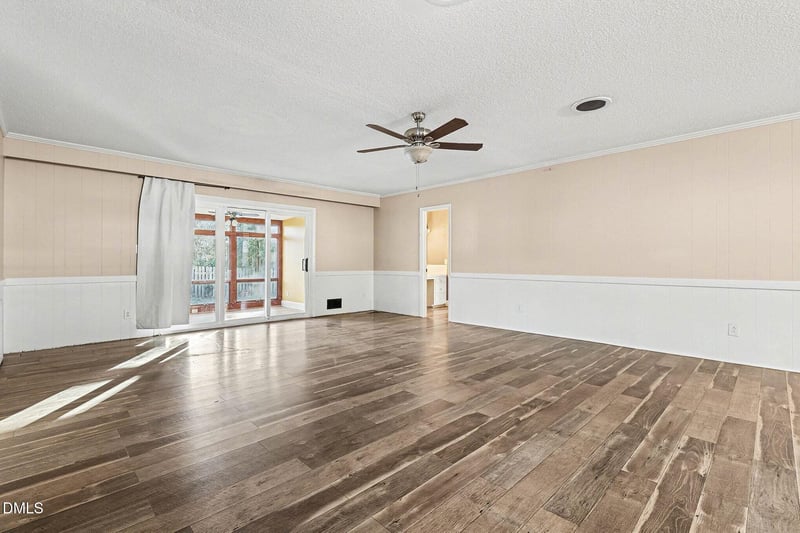 210 E Holt St, Smithfield, NC 27577