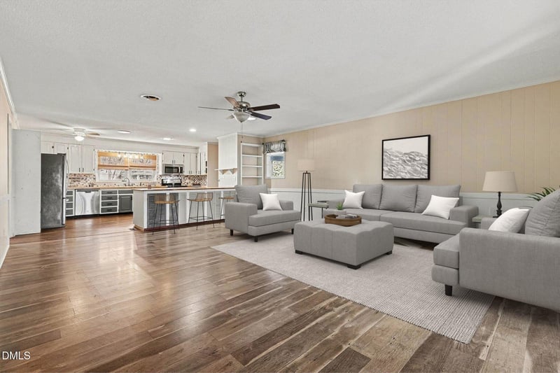 210 E Holt St, Smithfield, NC 27577