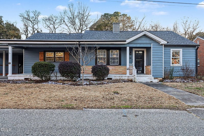 210 E Holt St, Smithfield, NC 27577