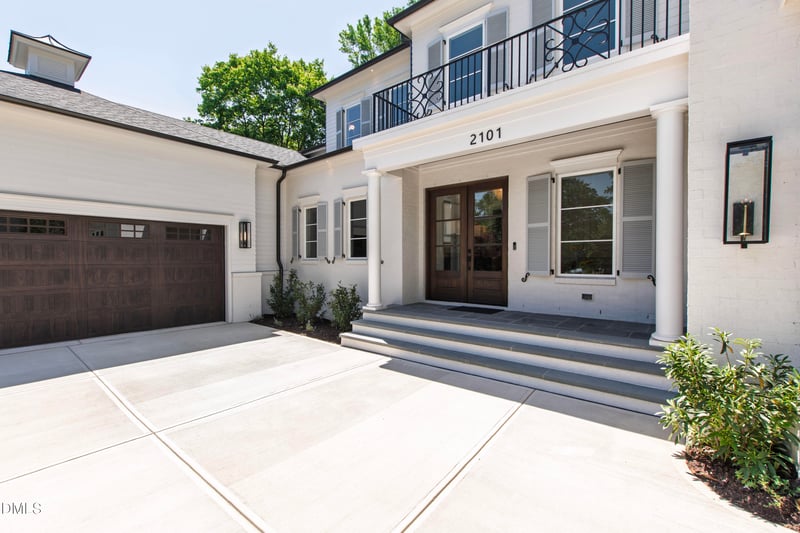 2101 Manuel St, Raleigh, NC 27612