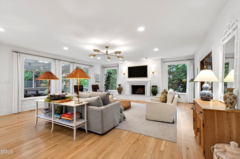 2101 Prescott Pl, Raleigh, NC 27615