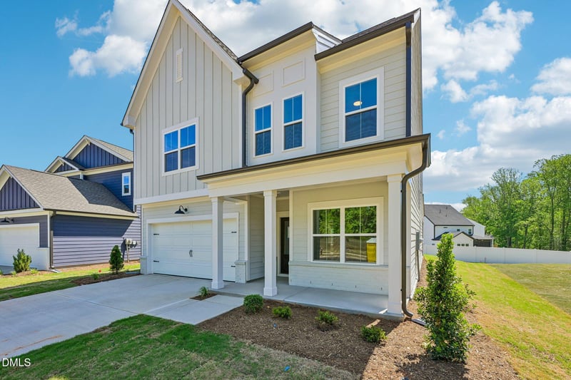 2105 Ken Dr #102, Fuquay Varina, NC 27526
