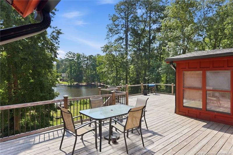 2107 Pinewood Ter, Fayetteville, NC 28304