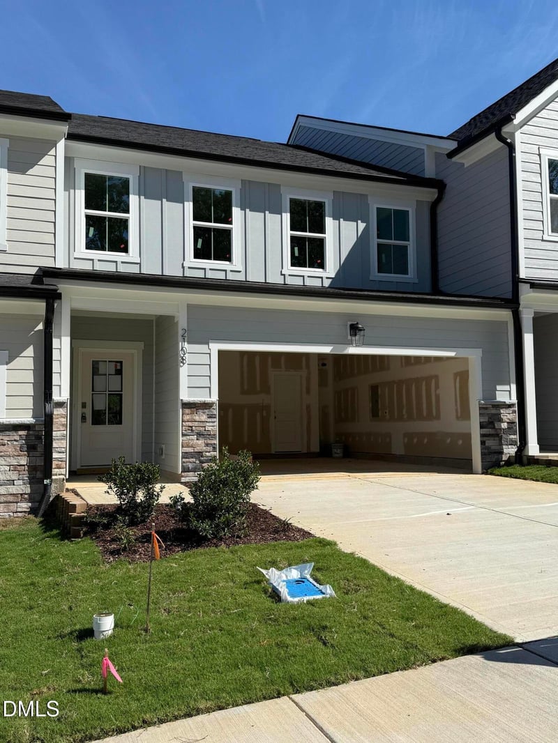 2108 Shaded Knoll Rd, Cary, NC 27519