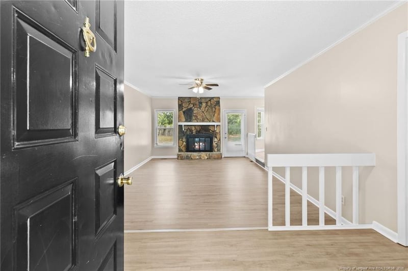 2109 Hollyridge Pl, Fayetteville, NC 28304