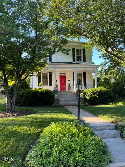 211 Barnette Ave, Roxboro, NC 27573