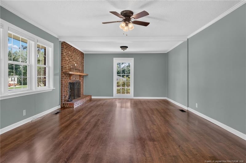 211 Burton Ave, Dunn, NC 28334