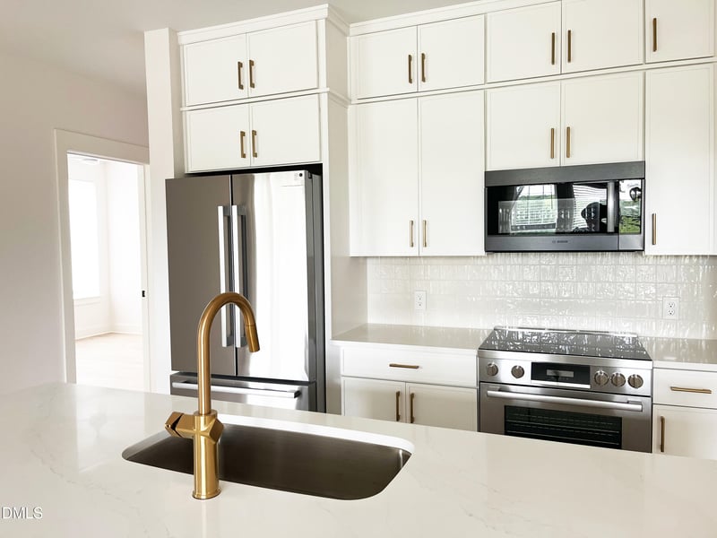 211 S Crk Crossing #400, Chapel Hill, NC 27516