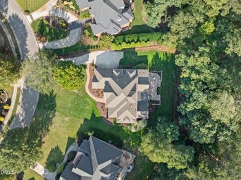 211 Devonhall Ln, Cary, NC 27518