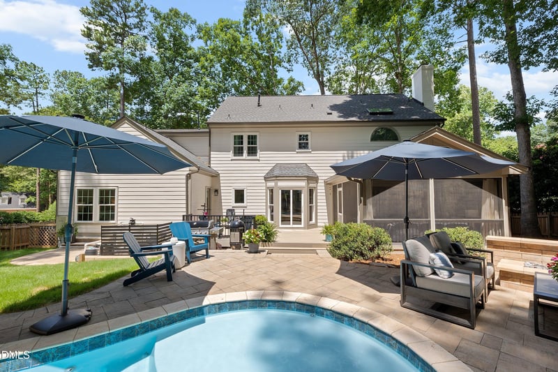 211 Kilbreck Dr, Cary, NC 27511