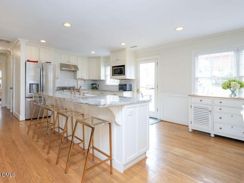 211 Westridge Dr, Raleigh, NC 27609