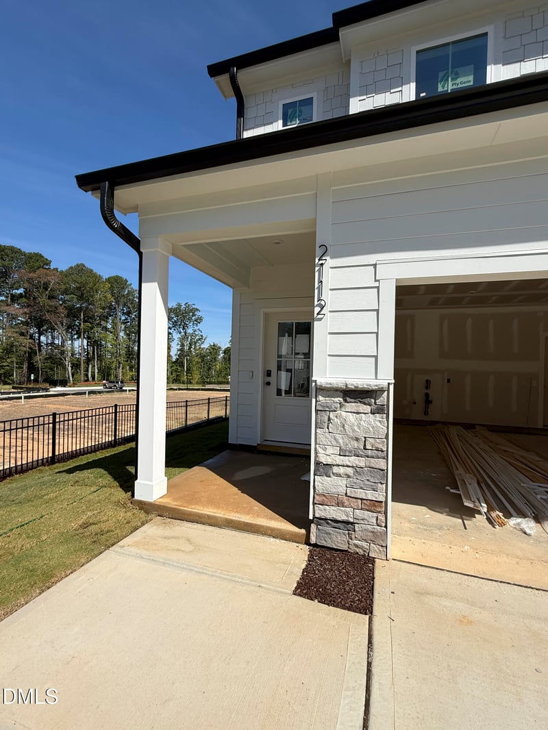 2112 Shaded Knoll Rd, Cary, NC 27519