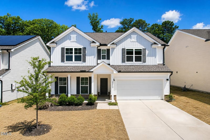 2113 Bethpage Dr, Fuquay Varina, NC 27526