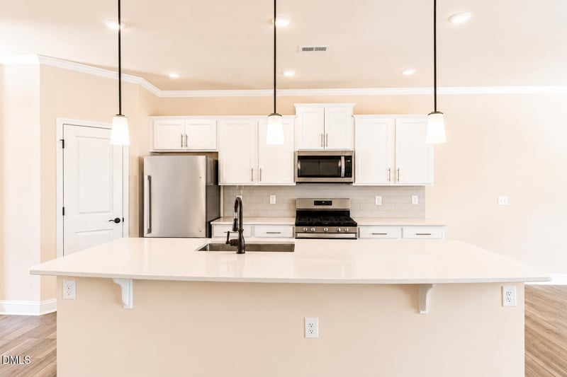 2113 Bethpage Dr, Fuquay Varina, NC 27526