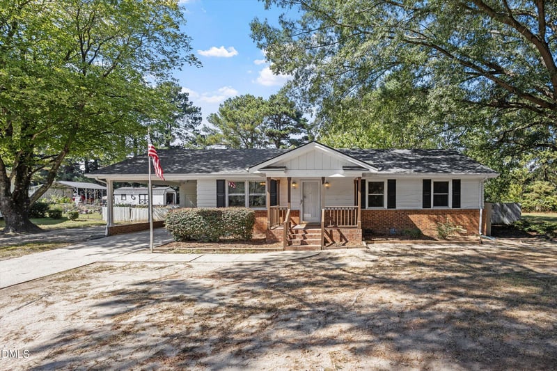 2113 James Slaughter Rd, Fuquay Varina, NC 27526