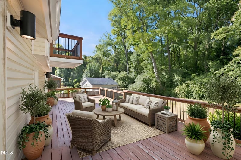 2113 Port Royal Rd, Raleigh, NC 27609