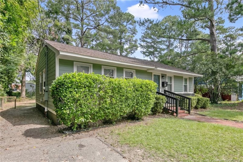 2114 Rock Ave, Fayetteville, NC 28303