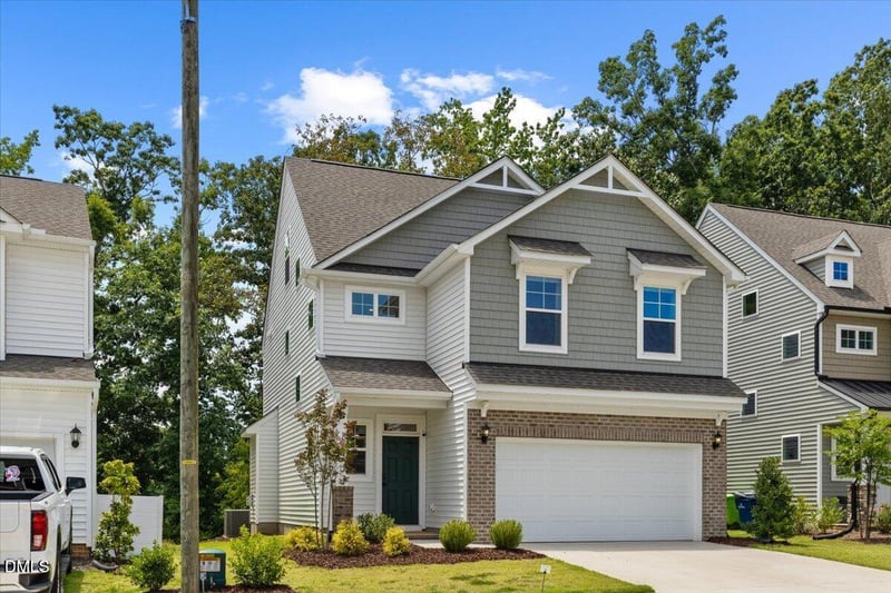 2117 Seneca Dr, Raleigh, NC 27604