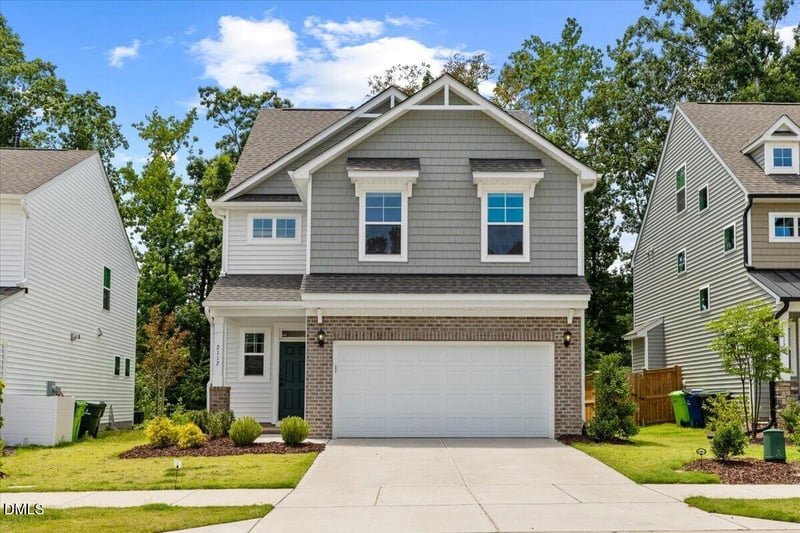 2117 Seneca Dr, Raleigh, NC 27604