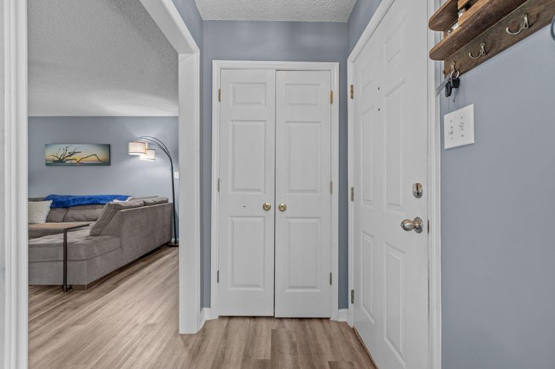 212 Crossfire Rd, Holly Springs, NC 27540
