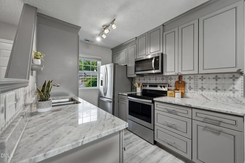 212 Kentucky Dr, Garner, NC 27529