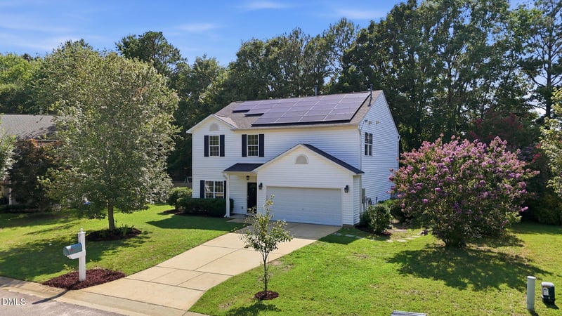 212 Mizelle Meadow Ct, Holly Springs, NC 27540