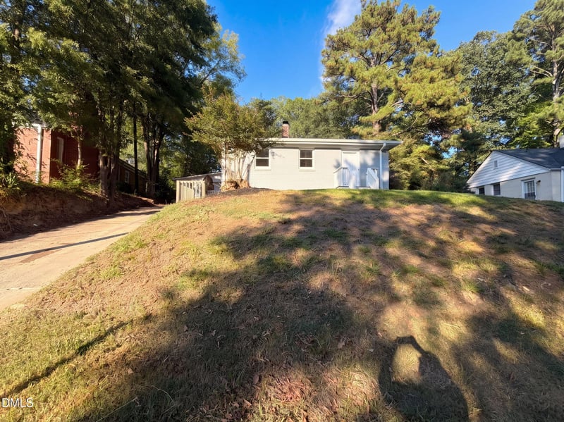 212 Red Oak Ave, Durham, NC 27707