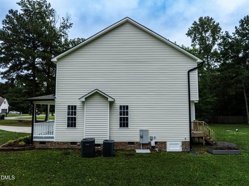212 Spearhead Pl, Clayton, NC 27520