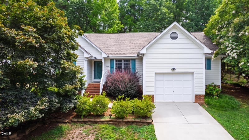 2120 Longwood Dr, Raleigh, NC 27612